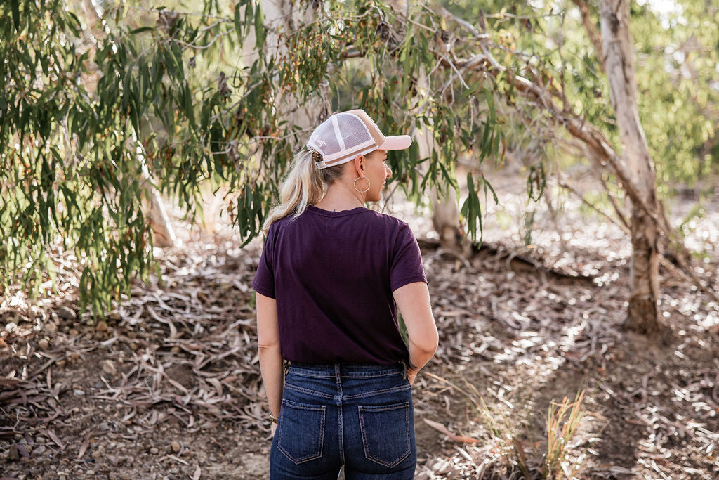 From "baling" hay to getting"bailed" up by cattle in the yards, our BALED UP Tee is a wardrobe essential. Go from paddock to pub with this simple chest design&nbsp;tee.&nbsp;